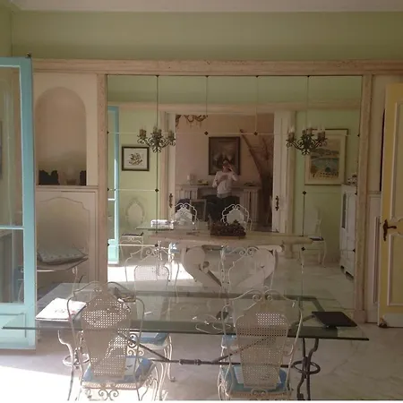 170 M2 With Terrace Near Croisette * קאן